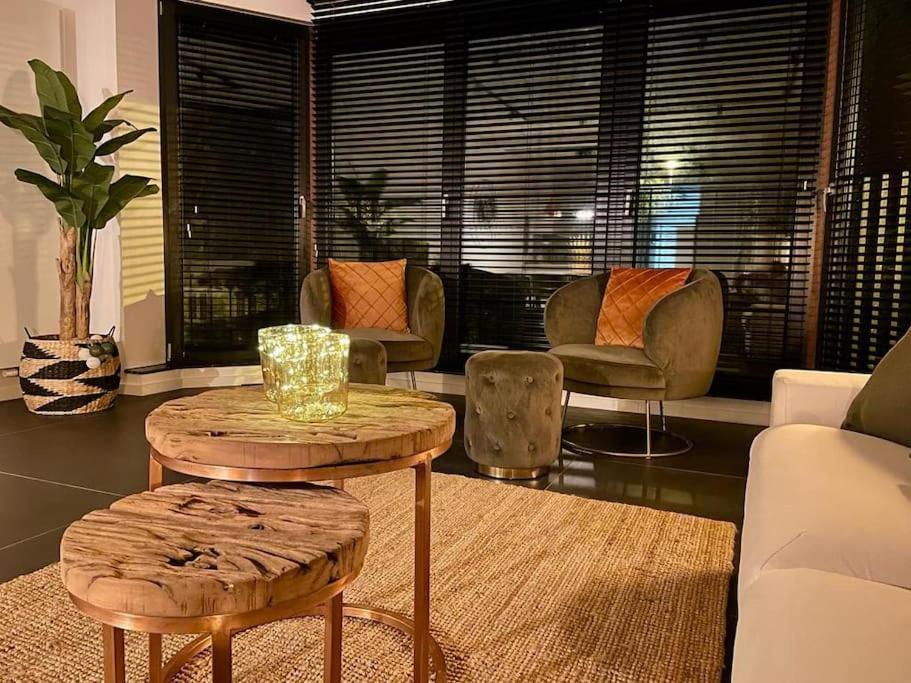 Ostend Chic, Luxe Loftstijl In Oostende Εξωτερικό φωτογραφία